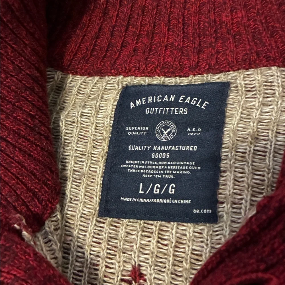 American Eagle Outfitters cozy up